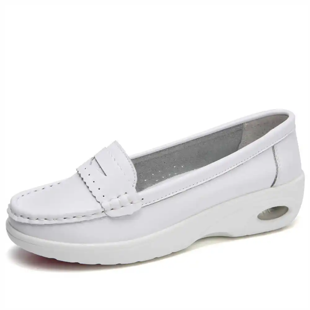 Thick Sole Slipon White Traine - đánh giá và giá Tech Accessories For College