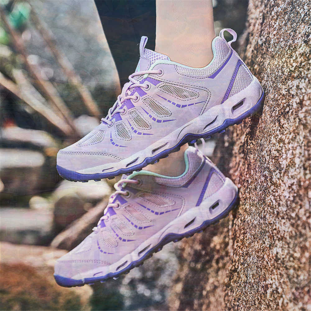 Sumer Round Tip Silver Sneaker - đánh giá và giá Tech Accessories For College